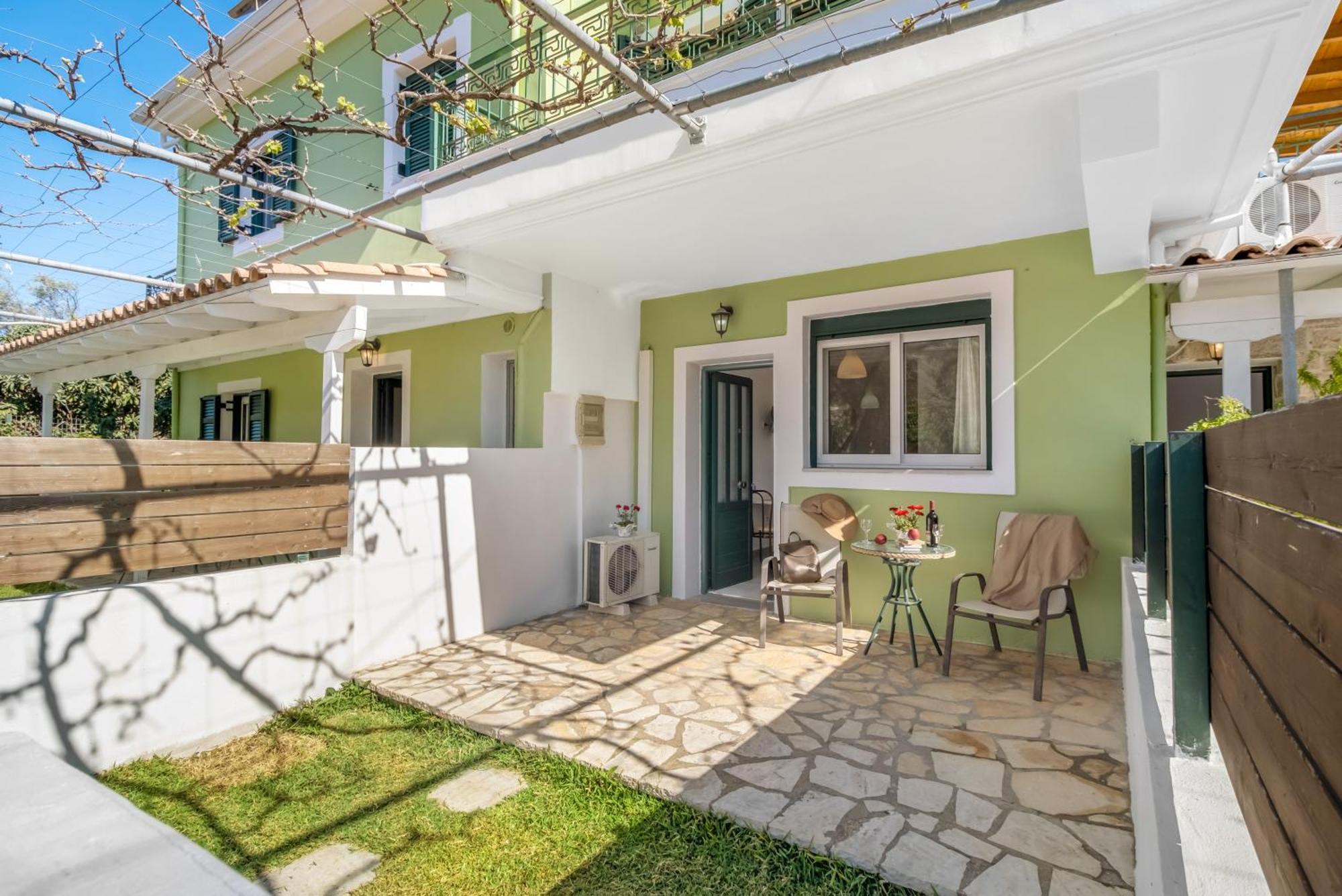 Dionysia Rooms Lefkáda 外观 照片