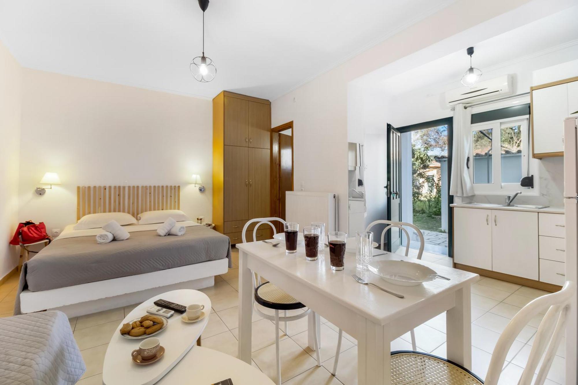 Dionysia Rooms Lefkáda 外观 照片